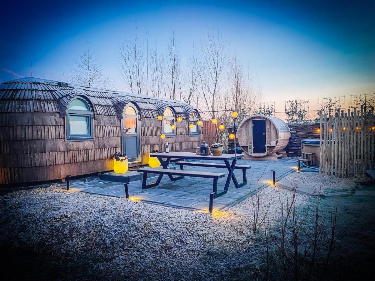 Bed & Wellness Klein Knorrestein With Private Hottub And Sauna And Tandembike Rental Included In Price Almere Exteriér fotografie